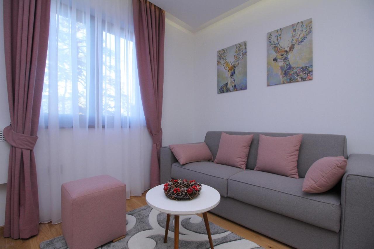 Time Out Lux Apartmani Златибор Екстериор снимка